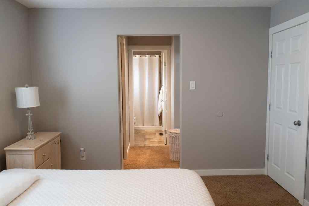 MLS&reg; # A2269014 - 423 Centennial Avenue  in NONE Nobleford, Residential Open Houses