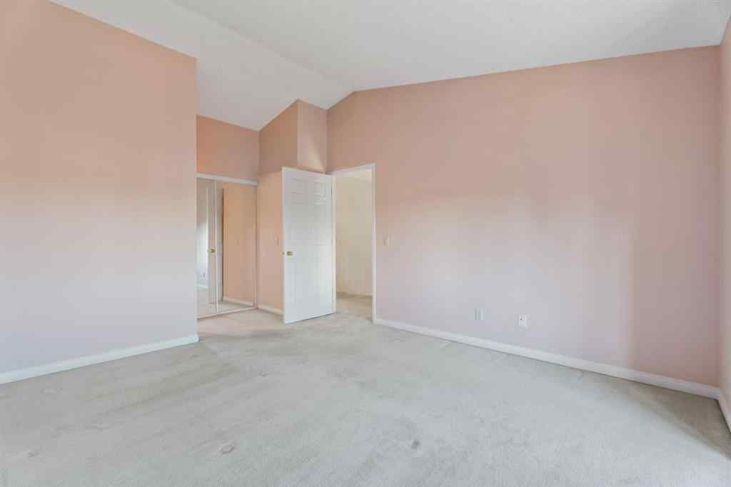 MLS® A2269021 - 221 Sandringham Road NW in Sandstone Valley Calgary, Residential