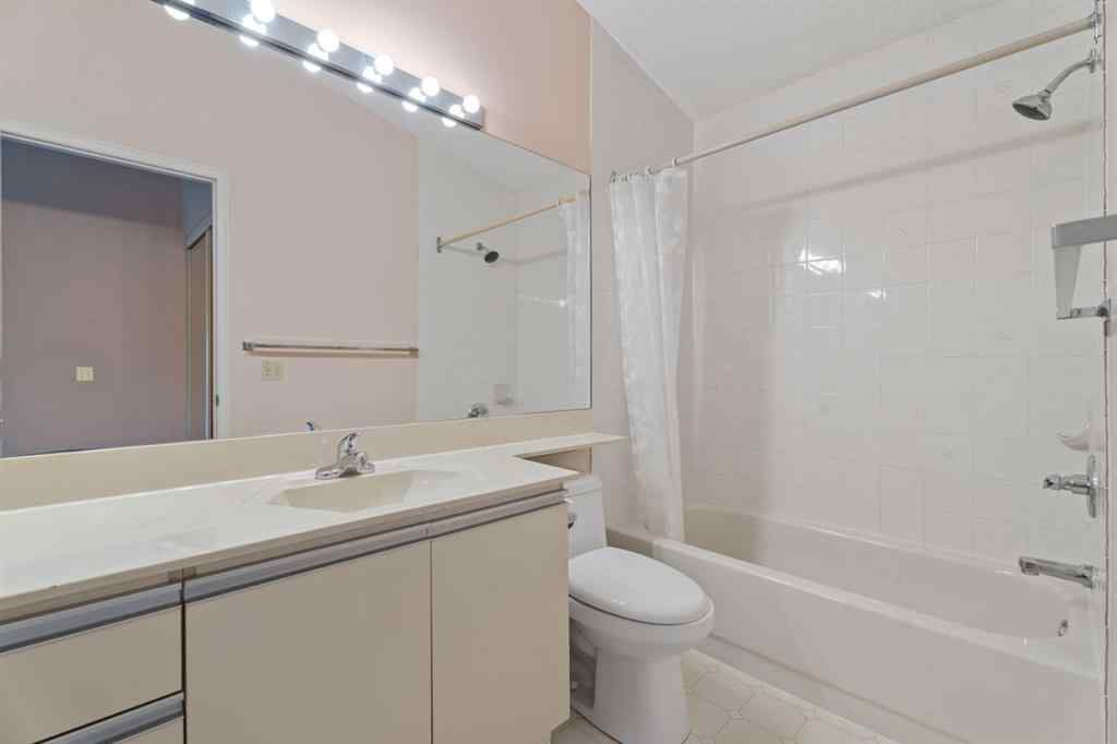 MLS® A2269021 - 221 Sandringham Road NW in Sandstone Valley Calgary, Residential