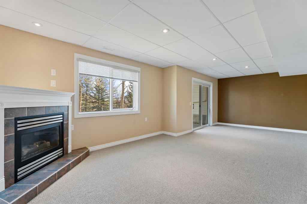 MLS® A2269021 - 221 Sandringham Road NW in Sandstone Valley Calgary, Residential