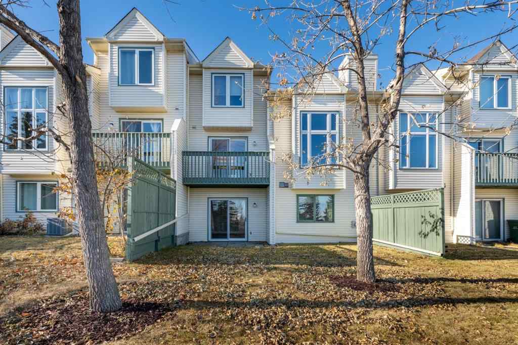MLS® A2269021 - 221 Sandringham Road NW in Sandstone Valley Calgary, Residential