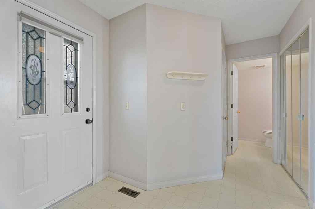 MLS® A2269021 - 221 Sandringham Road NW in Sandstone Valley Calgary, Residential