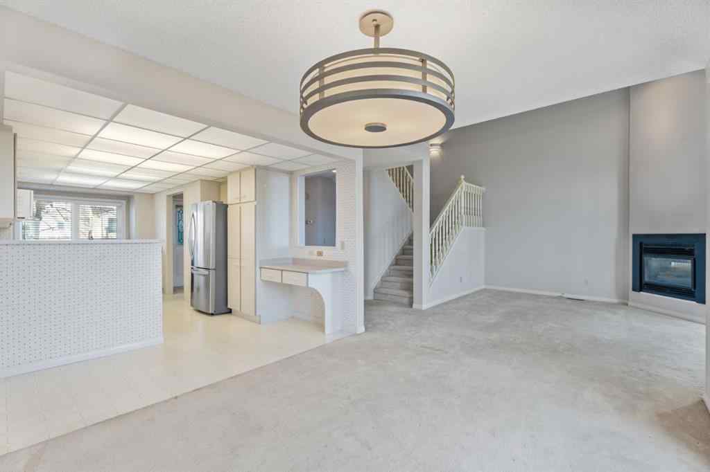 MLS® A2269021 - 221 Sandringham Road NW in Sandstone Valley Calgary, Residential