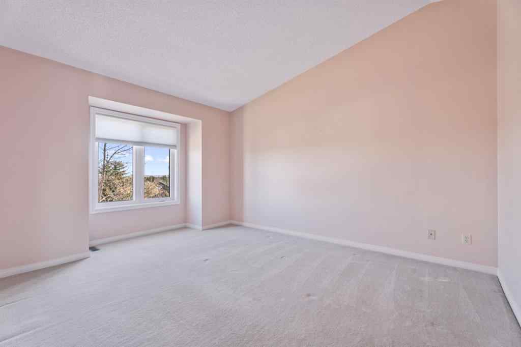 MLS® A2269021 - 221 Sandringham Road NW in Sandstone Valley Calgary, Residential