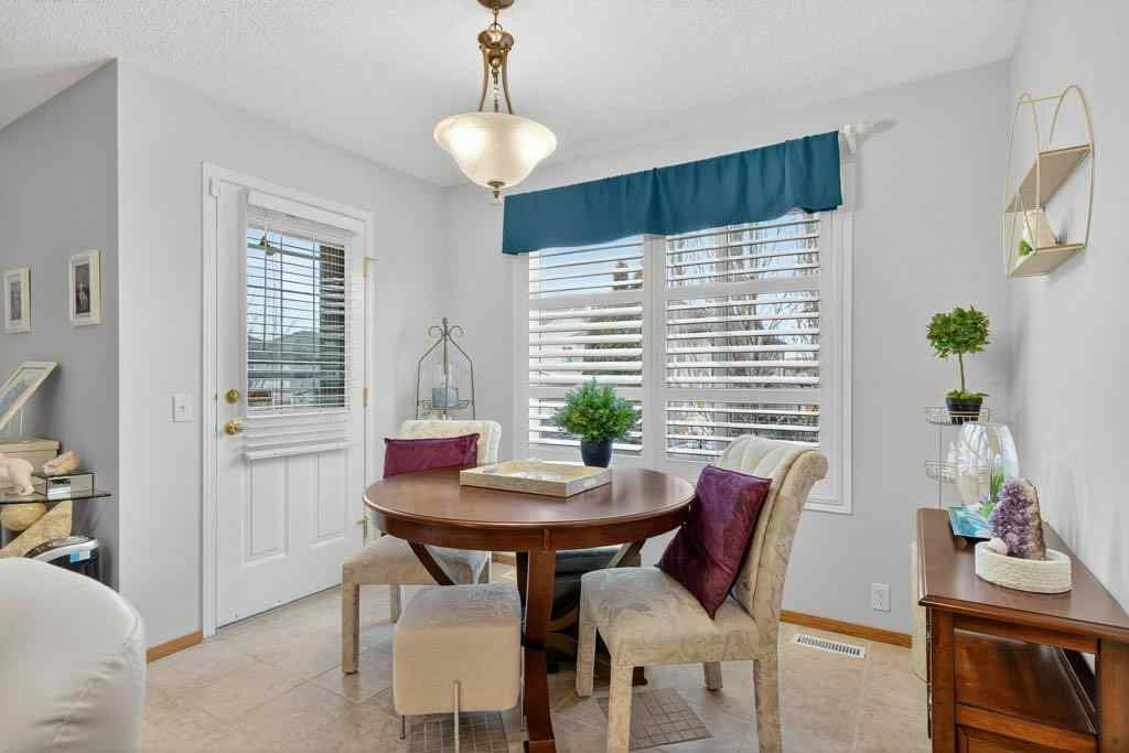 MLS&reg; # A2269025 - 96 Shawbrooke Manor SW in Shawnessy Calgary, Residential Open Houses