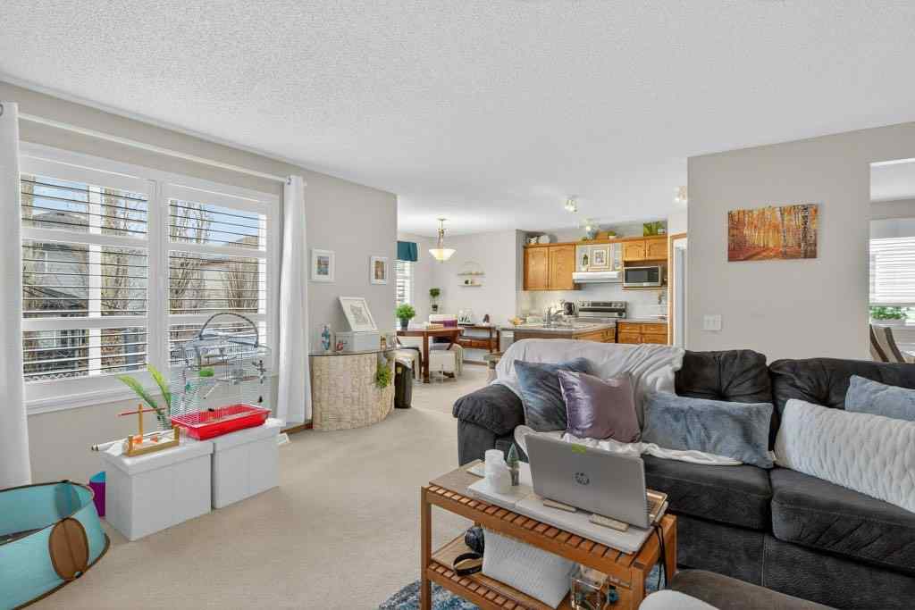 MLS&reg; # A2269025 - 96 Shawbrooke Manor SW in Shawnessy Calgary, Residential Open Houses