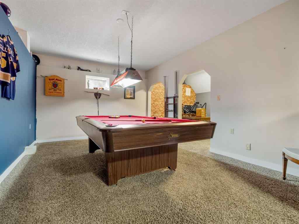 MLS® A2269027 - 2238 26 Avenue S in Tudor Estates Lethbridge, Residential