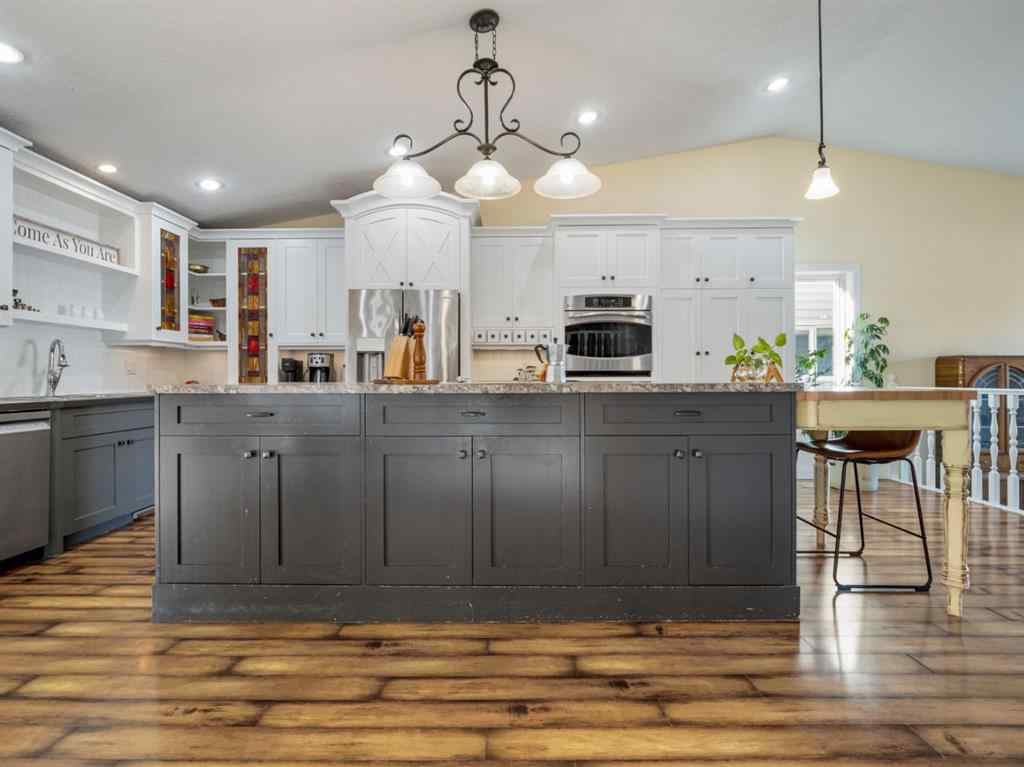 MLS® A2269027 - 2238 26 Avenue S in Tudor Estates Lethbridge, Residential