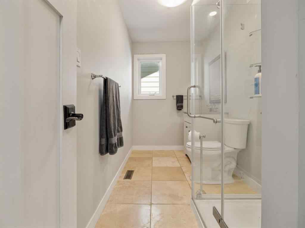 MLS® A2269027 - 2238 26 Avenue S in Tudor Estates Lethbridge, Residential