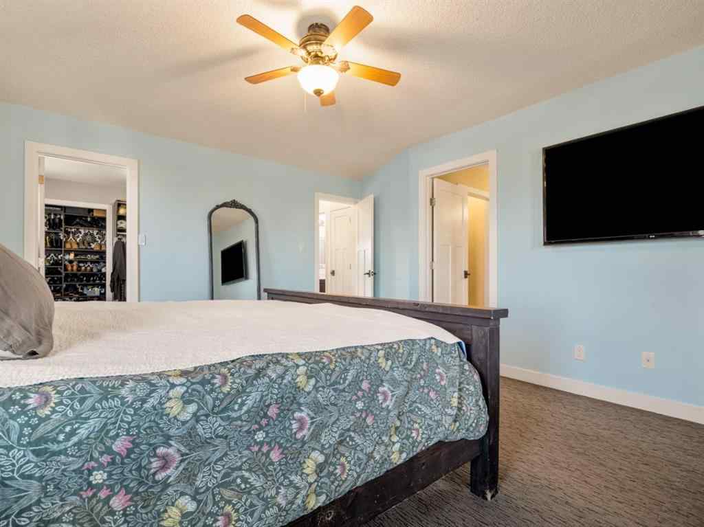 MLS® A2269027 - 2238 26 Avenue S in Tudor Estates Lethbridge, Residential