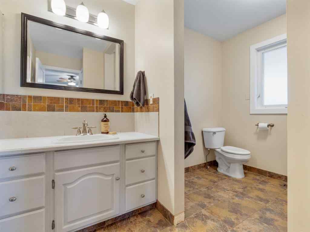 MLS® A2269027 - 2238 26 Avenue S in Tudor Estates Lethbridge, Residential