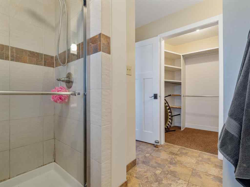 MLS® A2269027 - 2238 26 Avenue S in Tudor Estates Lethbridge, Residential