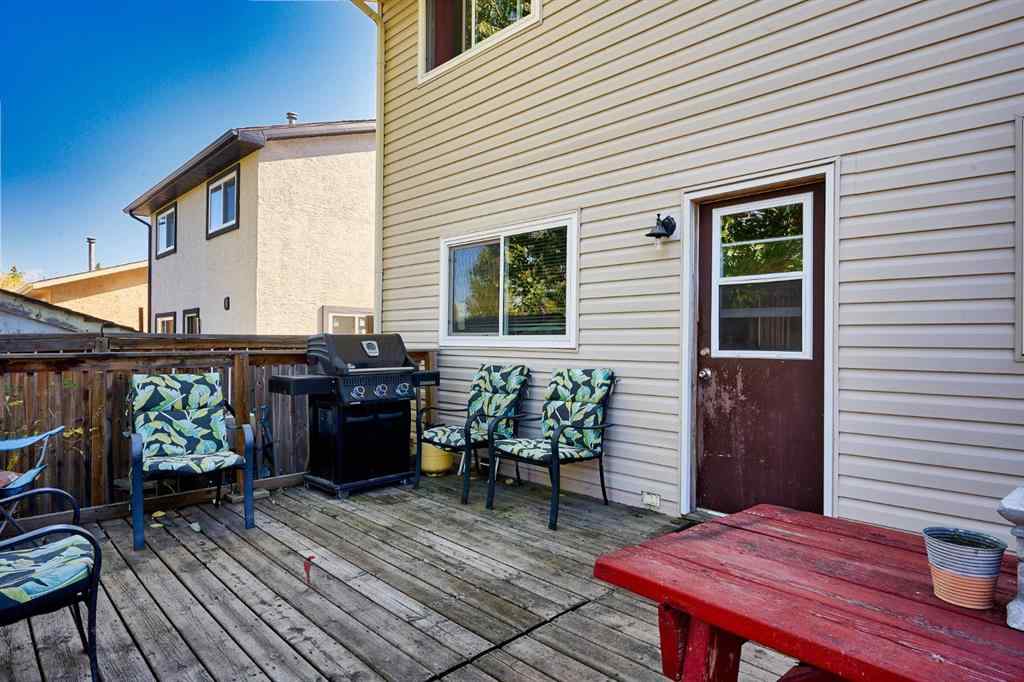 MLS® A2269028 - 24 Hunters Gate  in Hunters Glen Okotoks, Residential