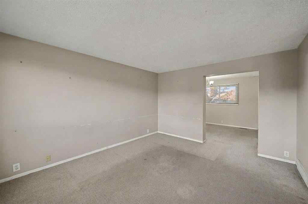 MLS® A2269028 - 24 Hunters Gate  in Hunters Glen Okotoks, Residential