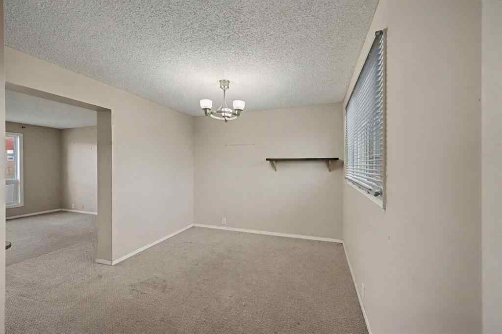 MLS® A2269028 - 24 Hunters Gate  in Hunters Glen Okotoks, Residential