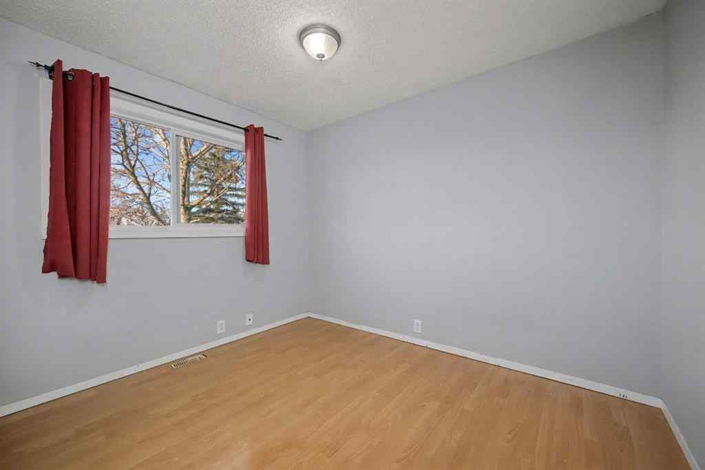 MLS® A2269028 - 24 Hunters Gate  in Hunters Glen Okotoks, Residential