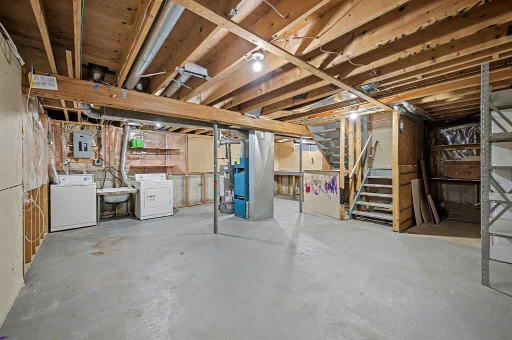 MLS® A2269028 - 24 Hunters Gate  in Hunters Glen Okotoks, Residential