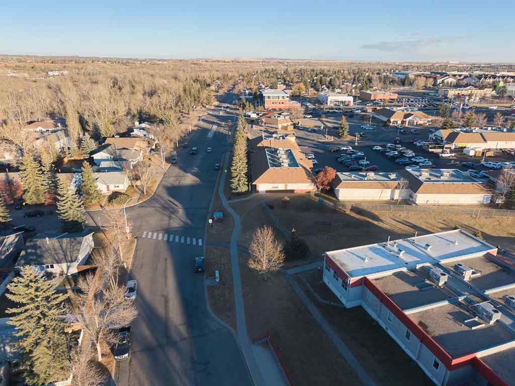 MLS® A2269028 - 24 Hunters Gate  in Hunters Glen Okotoks, Residential