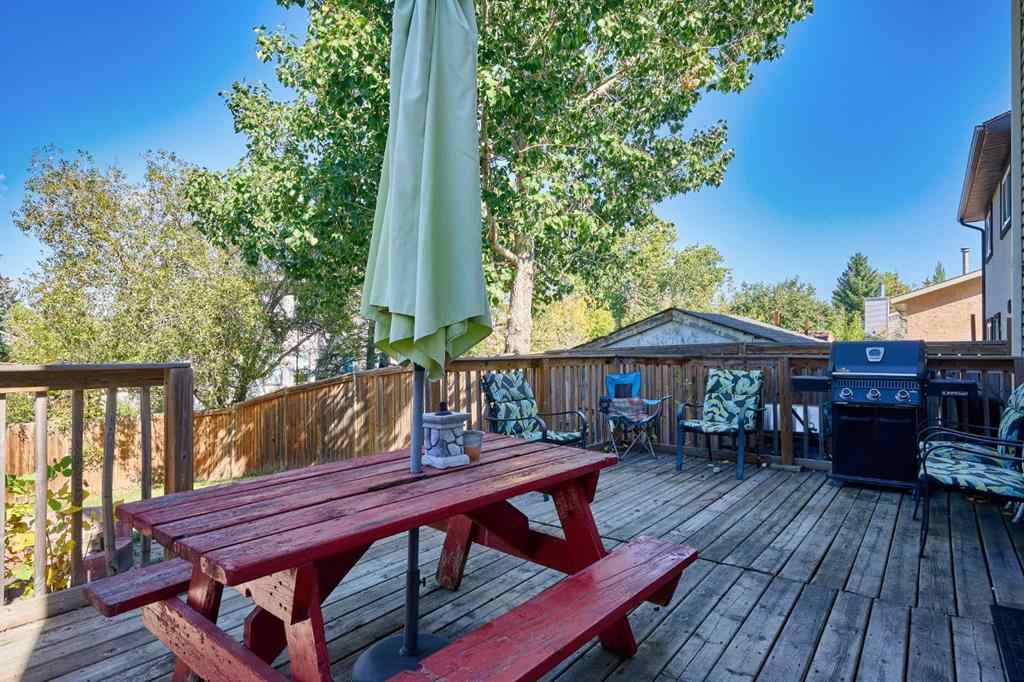 MLS® A2269028 - 24 Hunters Gate  in Hunters Glen Okotoks, Residential