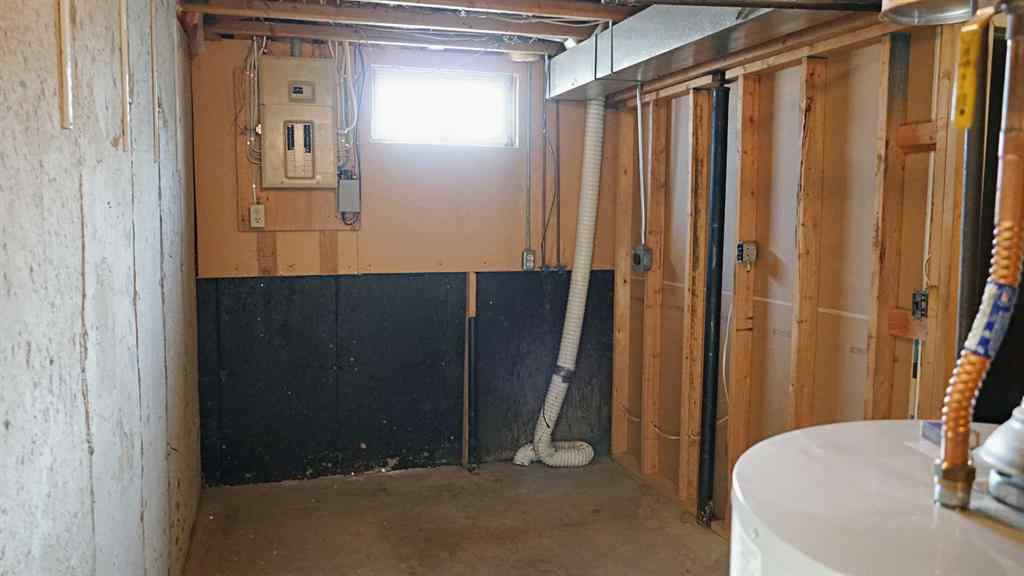 MLS® A2269030 - 4907 53 Avenue  in Kitscoty Kitscoty, Residential