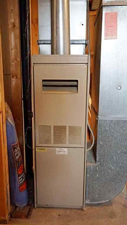 MLS® A2269030 - 4907 53 Avenue  in Kitscoty Kitscoty, Residential