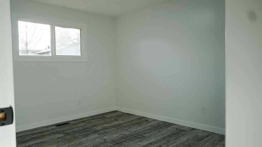 MLS® A2269030 - 4907 53 Avenue  in Kitscoty Kitscoty, Residential