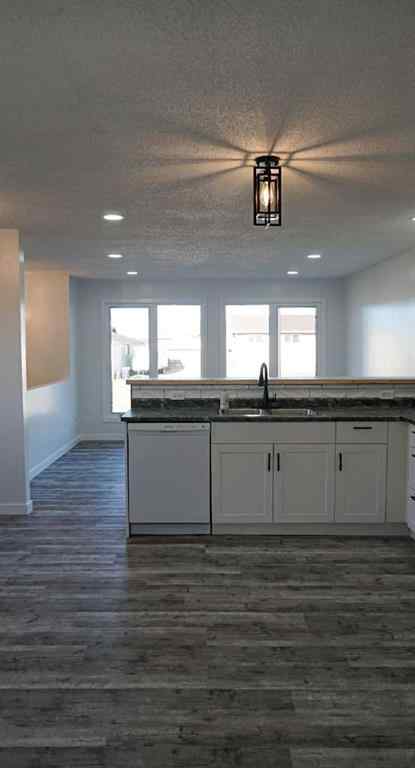 MLS® A2269030 - 4907 53 Avenue  in Kitscoty Kitscoty, Residential