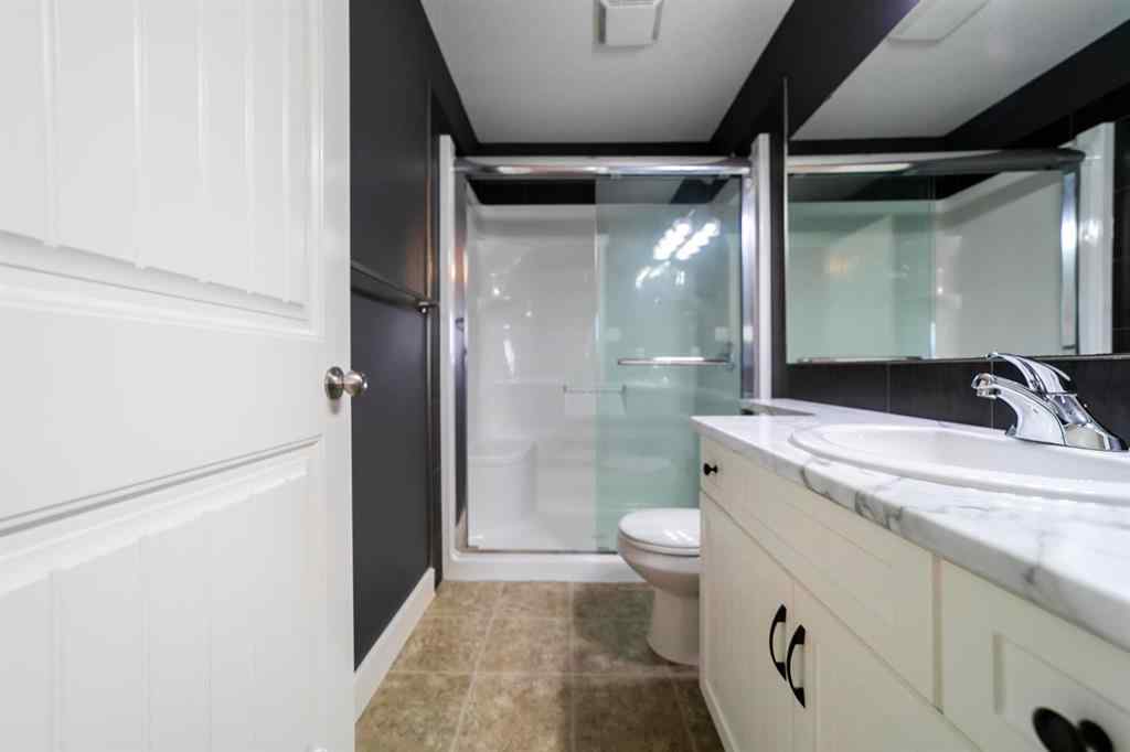 MLS® A2269034 - 4416A 73 Street  in West Park Camrose, Residential