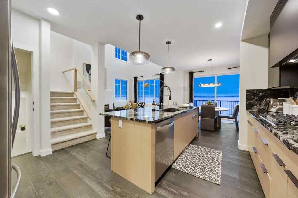 MLS® A2269037 - 32 Southborough Lane  in Southbow Landing Cochrane, Residential