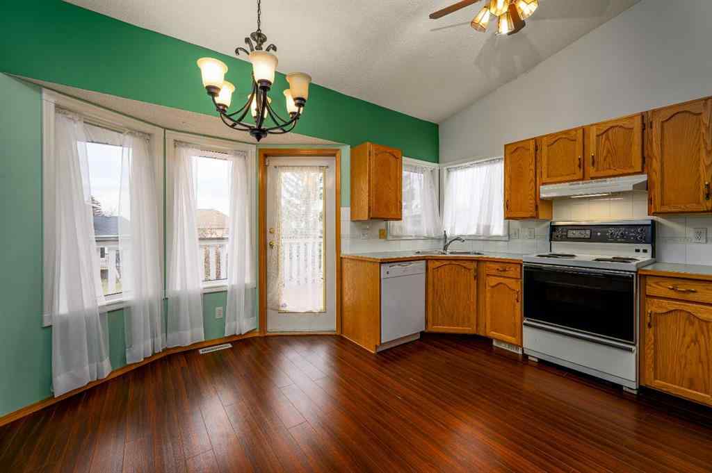 MLS® A2269038 - 21 Citadel Drive NW in Citadel Calgary, Residential