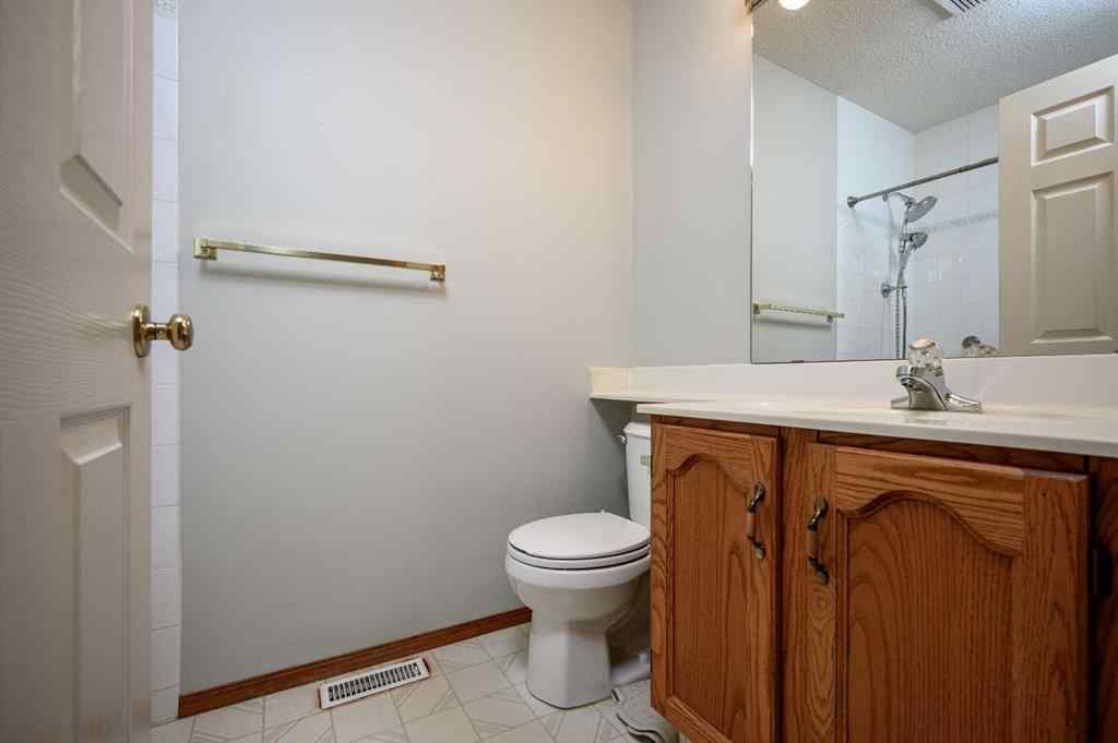 MLS® A2269038 - 21 Citadel Drive NW in Citadel Calgary, Residential