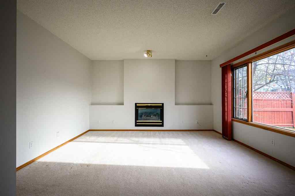 MLS® A2269038 - 21 Citadel Drive NW in Citadel Calgary, Residential