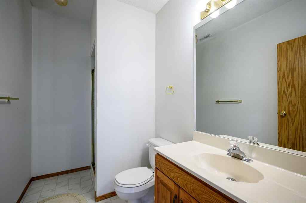 MLS® A2269038 - 21 Citadel Drive NW in Citadel Calgary, Residential