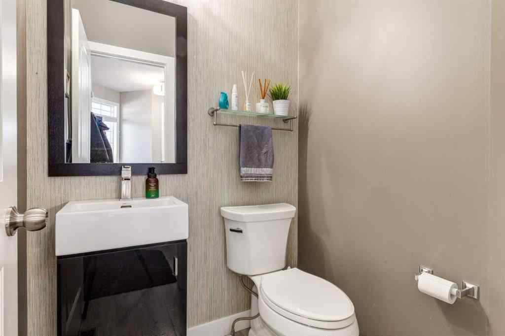 MLS® A2269039 - 269 Tuscany Ridge Heights NW in Tuscany Calgary, Residential