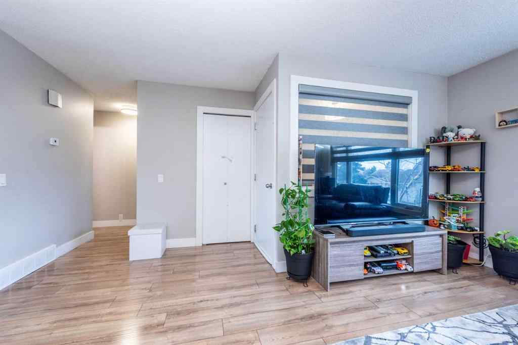 MLS® A2269043 - 55 Falton Rise NE in Falconridge Calgary, Residential