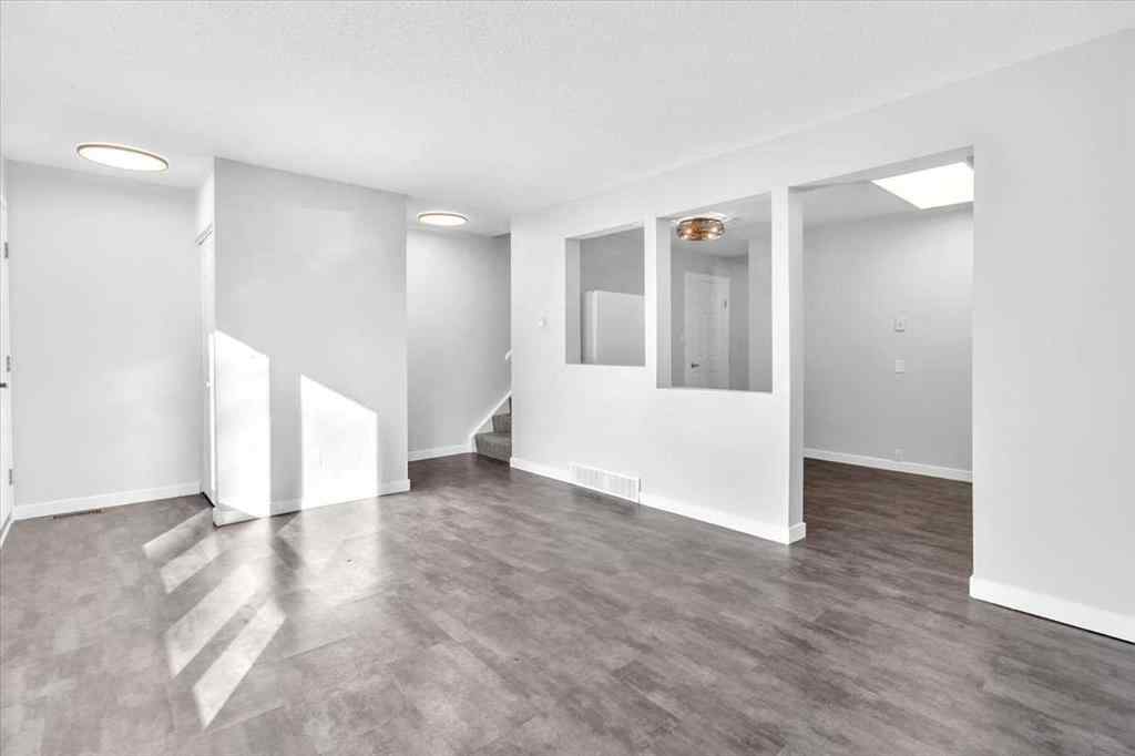 MLS® A2269045 - Unit #5 11240 6 Street SW in Southwood Calgary, Residential