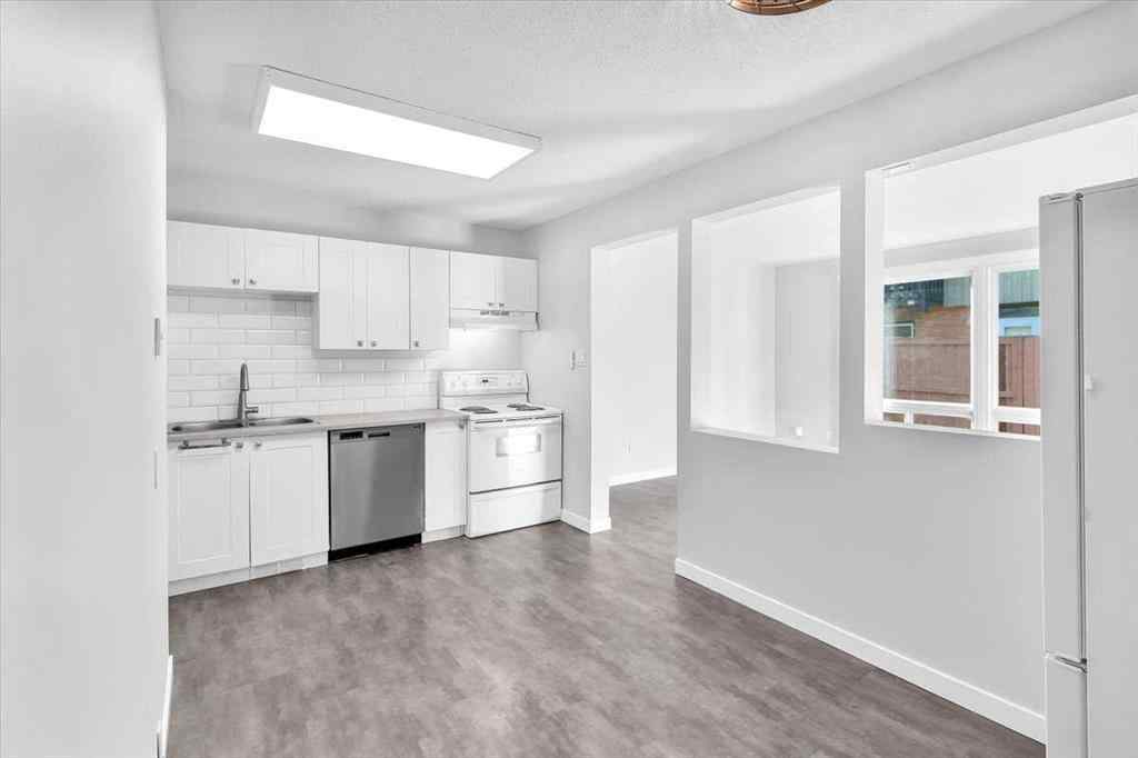 MLS® A2269045 - Unit #5 11240 6 Street SW in Southwood Calgary, Residential