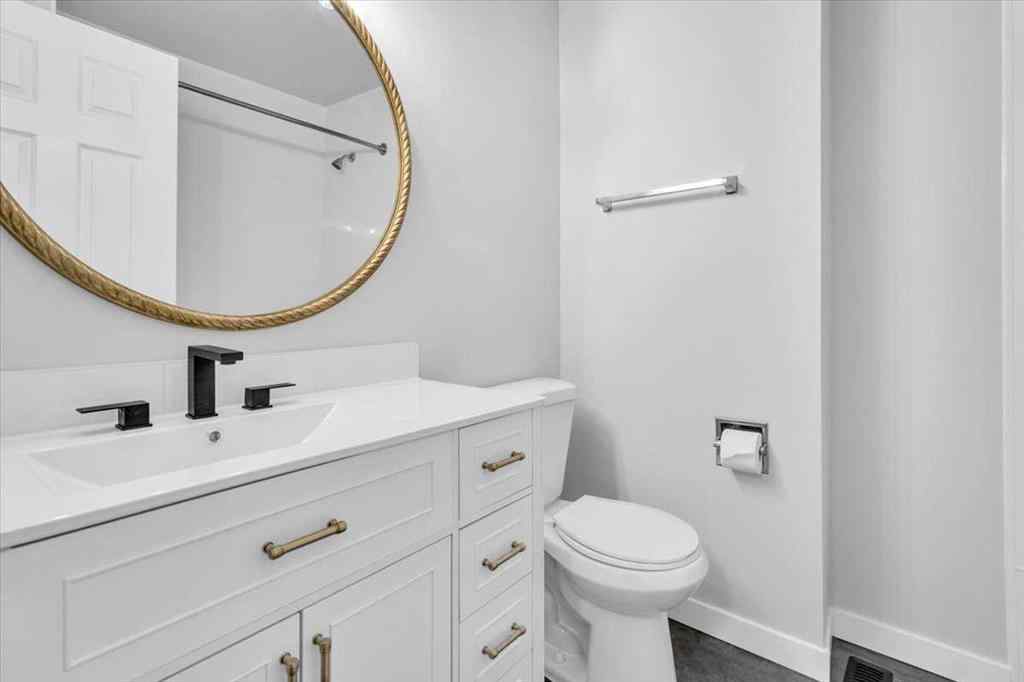 MLS® A2269045 - Unit #5 11240 6 Street SW in Southwood Calgary, Residential