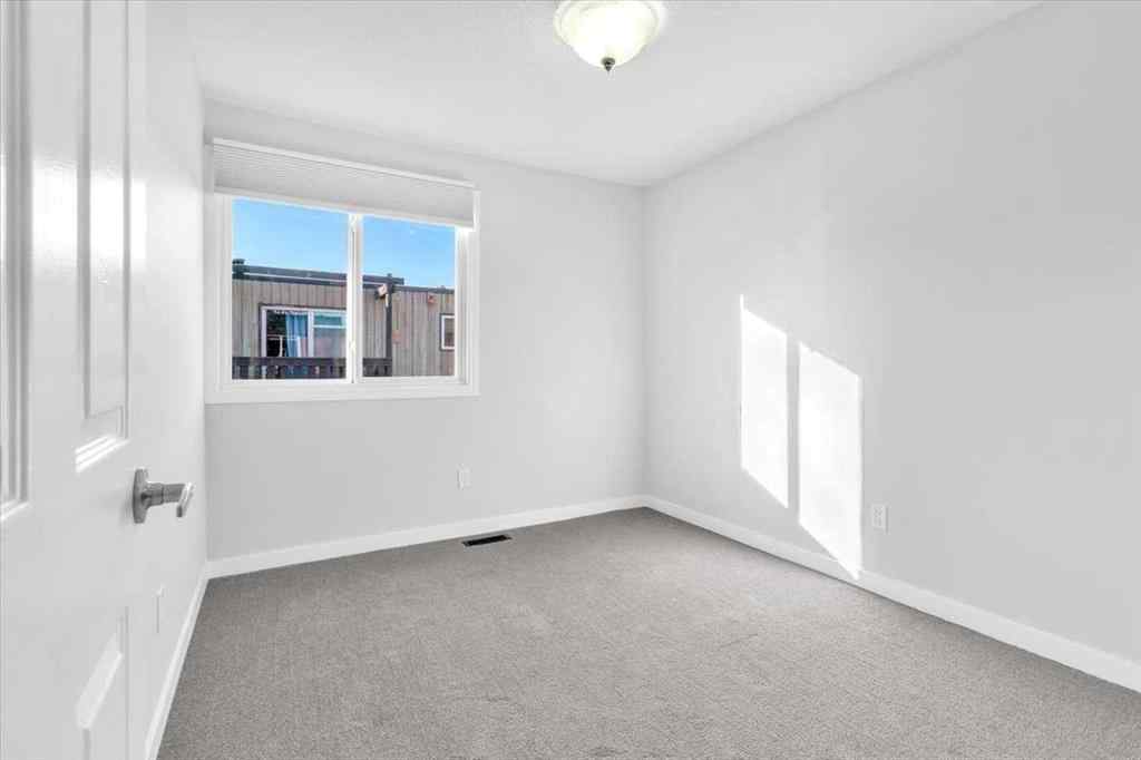 MLS® A2269045 - Unit #5 11240 6 Street SW in Southwood Calgary, Residential