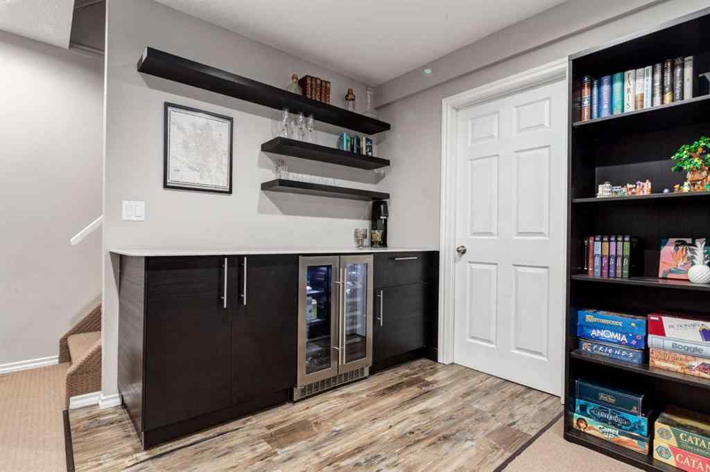 MLS® A2269047 - 32 Somme Manor SW in Garrison Woods Calgary, Residential