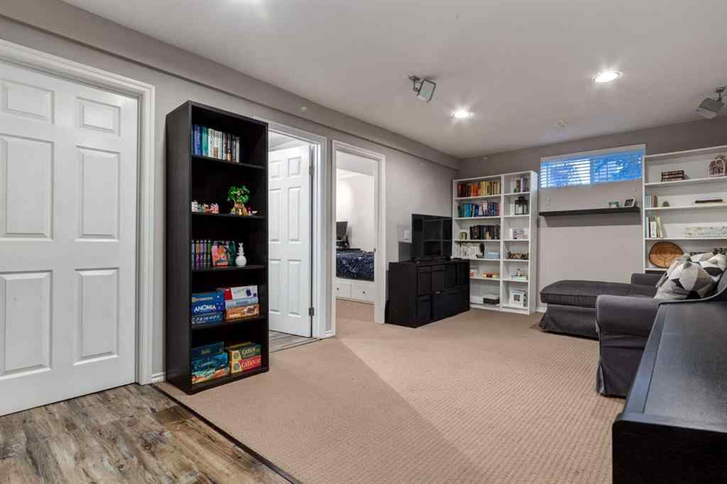 MLS® A2269047 - 32 Somme Manor SW in Garrison Woods Calgary, Residential