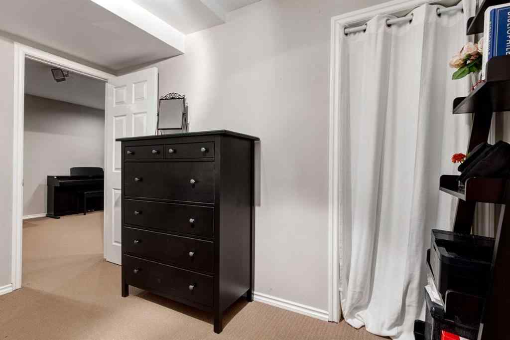 MLS® A2269047 - 32 Somme Manor SW in Garrison Woods Calgary, Residential