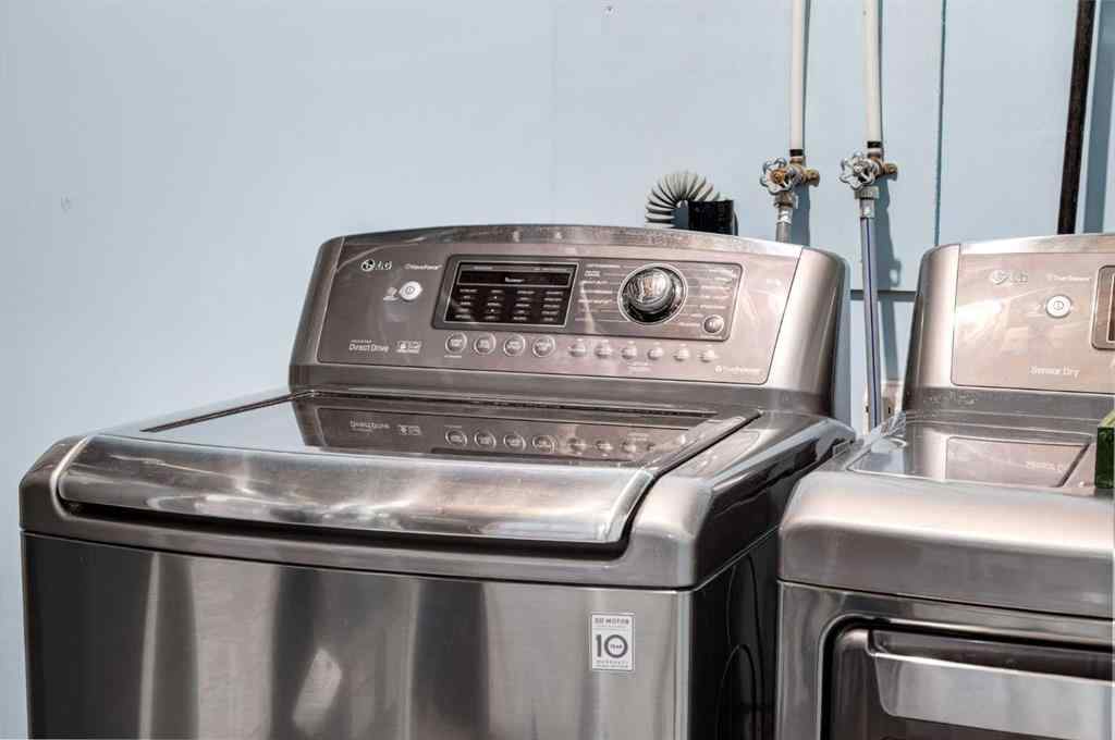 MLS® A2269047 - 32 Somme Manor SW in Garrison Woods Calgary, Residential