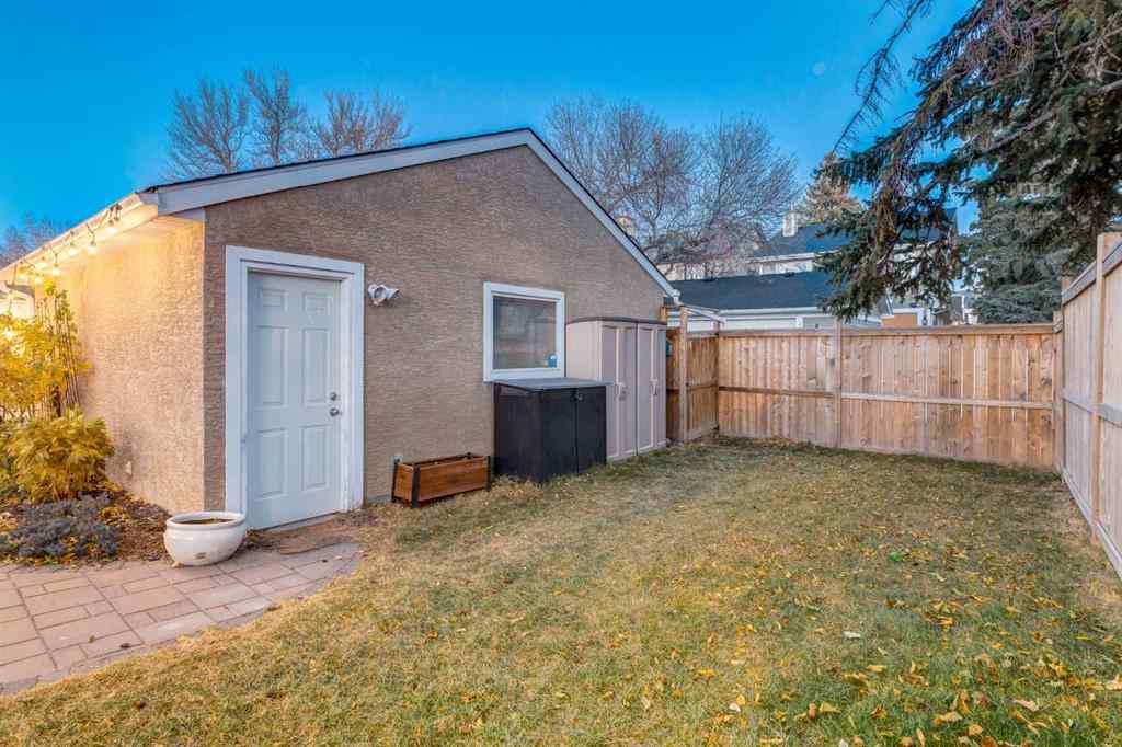 MLS® A2269047 - 32 Somme Manor SW in Garrison Woods Calgary, Residential