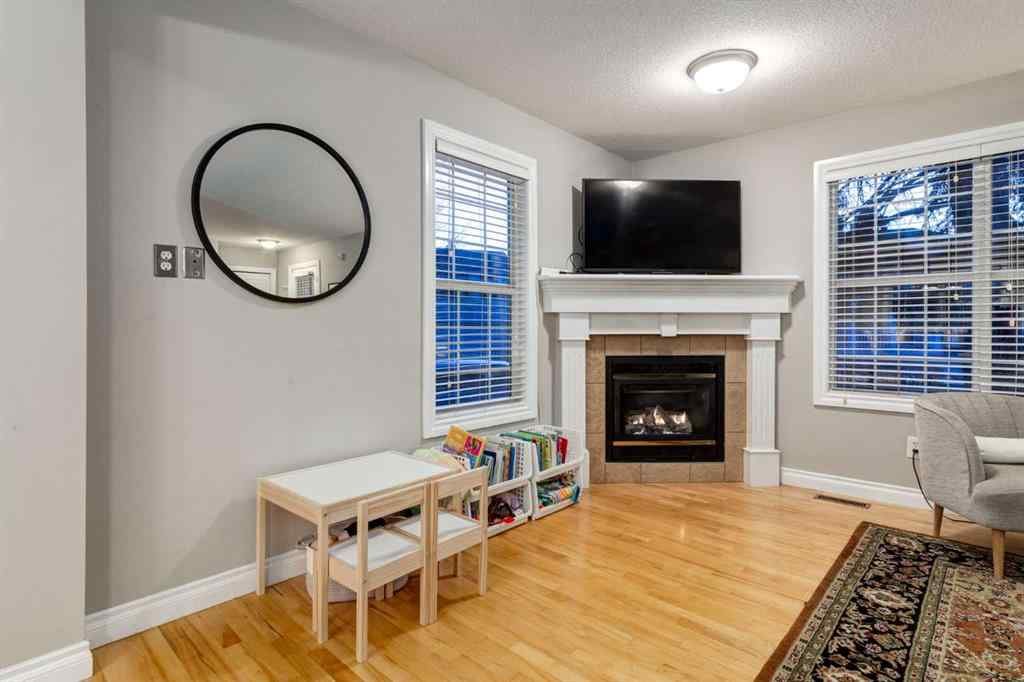 MLS® A2269047 - 32 Somme Manor SW in Garrison Woods Calgary, Residential