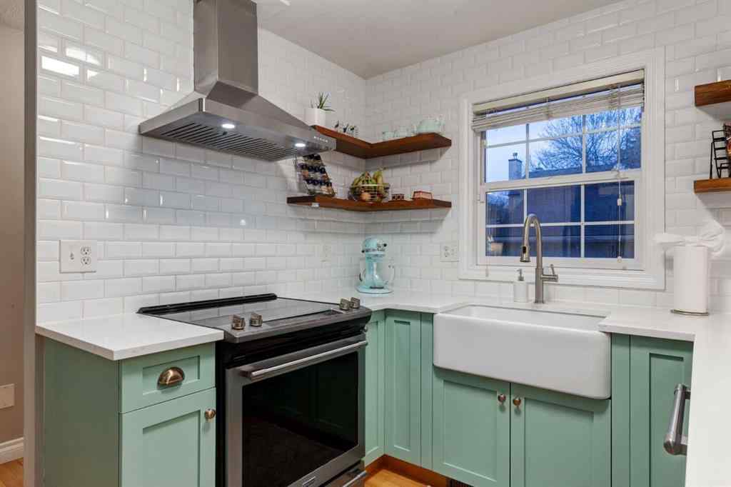 MLS® A2269047 - 32 Somme Manor SW in Garrison Woods Calgary, Residential