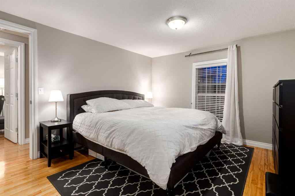 MLS® A2269047 - 32 Somme Manor SW in Garrison Woods Calgary, Residential