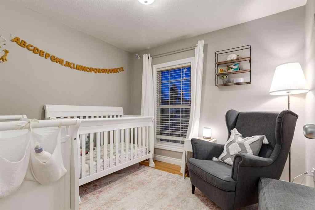 MLS® A2269047 - 32 Somme Manor SW in Garrison Woods Calgary, Residential