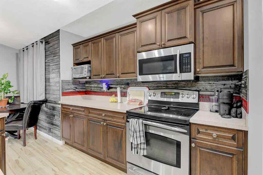 MLS® A2269049 - 6938 115 Street  in Pinnacle Ridge Grande Prairie, Residential