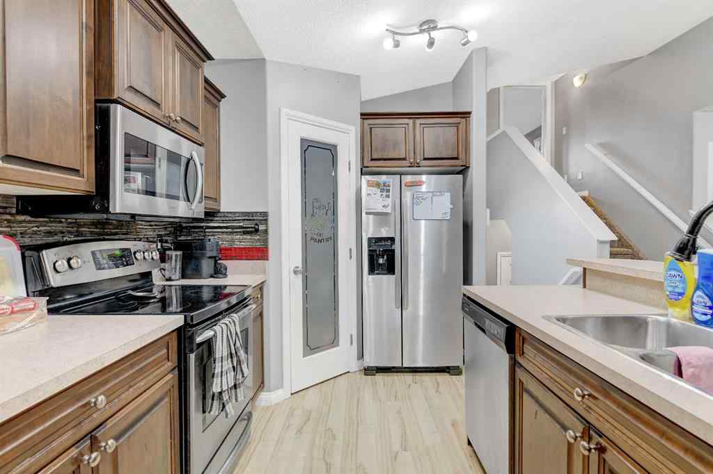 MLS® A2269049 - 6938 115 Street  in Pinnacle Ridge Grande Prairie, Residential